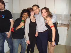 <img300*0:stuff/z/1/Nationalities%2520party/DSC00254.JPG>