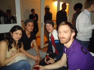 <img300*0:stuff/z/1/NoLaundry/dsc04033.jpg>