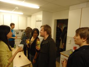 <img300*0:stuff/z/1/NotGoingToTheKravall/dsc04546.jpg>