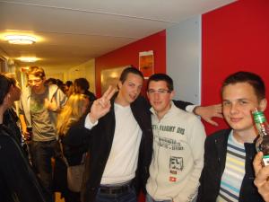 <img300*0:stuff/z/1/NotGoingToTheKravall/dsc04549.jpg>