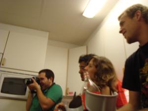 <img300*0:stuff/z/1/Onur%2520good%2520bye%2520party/DSC01120.JPG>