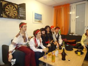 <img300*0:stuff/z/1/PiratePreParty/DSC07796.JPG>
