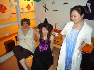 <img300*0:stuff/z/1/PreHalloween2010/dsc03239.jpg>