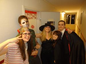 <img300*0:stuff/z/1/PreHalloween2010/dsc03257.jpg>
