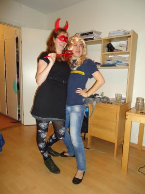 <img300*0:stuff/z/1/PreHalloween2010/dsc03280.jpg>