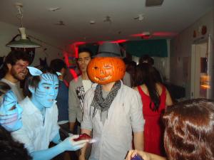 <img300*0:stuff/z/1/PreHalloween2010/dsc03293.jpg>
