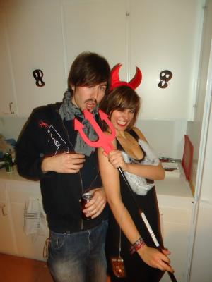 <img300*0:stuff/z/1/PreHalloween2010/dsc03296.jpg>