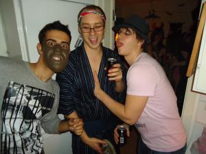 <img300*0:stuff/z/1/PreHalloween2010/dsc03298.jpg>