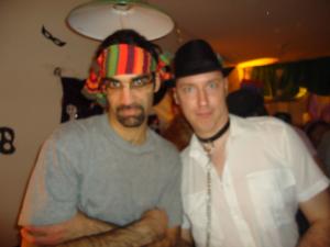 <img300*0:stuff/z/1/PreHalloween2010/dsc03304.jpg>