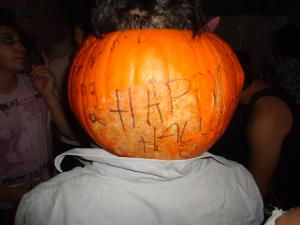 <img300*0:stuff/z/1/PreHalloween2010/dsc03305.jpg>