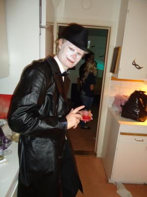 <img300*0:stuff/z/1/PreHalloween2010/dsc03308.jpg>