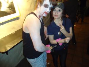 <img300*0:stuff/z/1/PrePreHalloween2010/dsc03225.jpg>