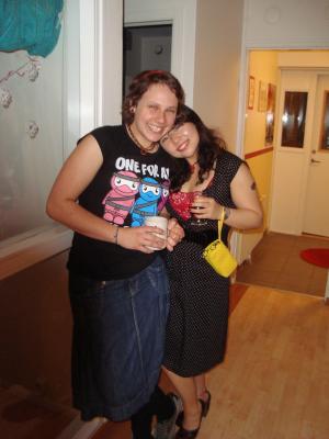 <img300*0:stuff/z/1/RedLight2010/DSC00515.JPG>