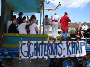 <img300*0:stuff/z/1/SOF2009Cortege/DSC03299.JPG>