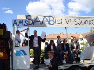 <img300*0:stuff/z/1/SOF2009Cortege/DSC03321.JPG>
