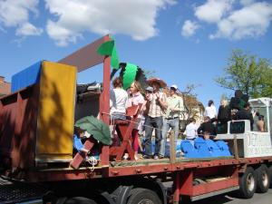 <img300*0:stuff/z/1/SOF2009Cortege/DSC03325.JPG>