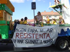 <img300*0:stuff/z/1/SOF2009Cortege/DSC03335.JPG>