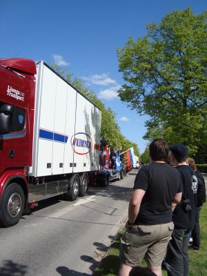 <img300*0:stuff/z/1/SOF2009Cortege/DSC03348.JPG>