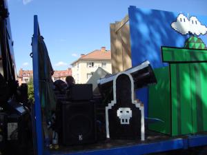<img300*0:stuff/z/1/SOF2009Cortege/DSC03401.JPG>