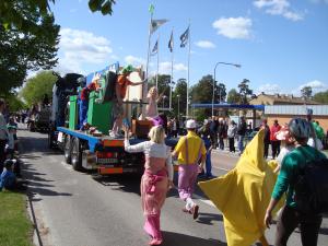 <img300*0:stuff/z/1/SOF2009Cortege/DSC03405.JPG>