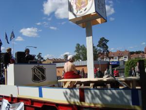 <img300*0:stuff/z/1/SOF2009Cortege/DSC03417.JPG>