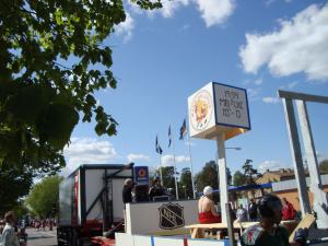 <img300*0:stuff/z/1/SOF2009Cortege/DSC03418.JPG>