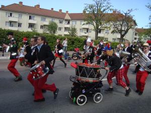 <img300*0:stuff/z/1/SOF2009Cortege/DSC03469.JPG>