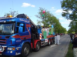 <img300*0:stuff/z/1/SOF2009Cortege/DSC03495.JPG>