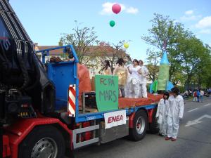 <img300*0:stuff/z/1/SOF2009Cortege/DSC03496.JPG>