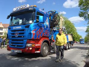 <img300*0:stuff/z/1/SOF2009Cortege/DSC03516.JPG>