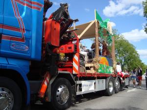 <img300*0:stuff/z/1/SOF2009Cortege/DSC03524.JPG>