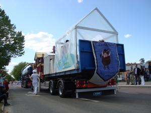 <img300*0:stuff/z/1/SOF2009Cortege/DSC03542.JPG>