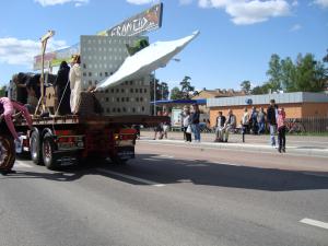 <img300*0:stuff/z/1/SOF2009Cortege/DSC03552.JPG>