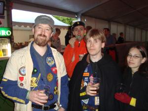 <img300*0:stuff/z/1/SOF2009Friday/DSC03148.JPG>