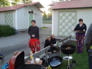 <img300*0:stuff/z/1/SOF2009Thursday/DSC02947.JPG>