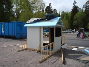<img300*0:stuff/z/1/SOF2009building/DSC02791.JPG>