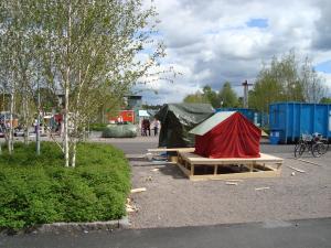 <img300*0:stuff/z/1/SOF2009building/DSC02814.JPG>