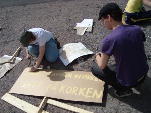 <img300*0:stuff/z/1/SOF2009building/DSC02825.JPG>