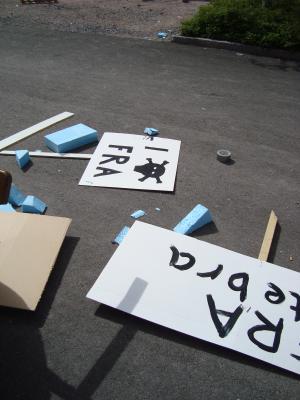 <img300*0:stuff/z/1/SOF2009building/DSC02833.JPG>
