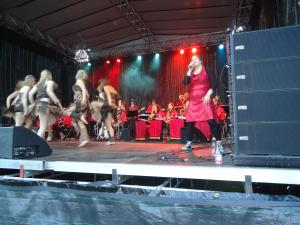 <img300*0:stuff/z/1/SOF2011Thursday/dsc04591.jpg>