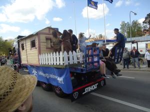 <img300*0:stuff/z/1/SOF2013Cortege/DSC08240.JPG>