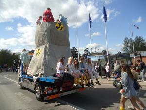 <img300*0:stuff/z/1/SOF2013Cortege/DSC08273.JPG>