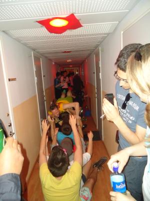 <imgl300*0:stuff/z/1/SeaSexAndFunParty/DSC06597.JPG>