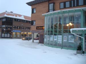 <img300*0:stuff/z/1/Shopping%2520in%2520Ljusdal/DSC08033.JPG>
