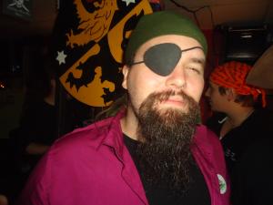 <img300*0:stuff/z/1/Talk%2520like%2520a%2520pirate%2520day%2520evening/DSC08872.JPG>