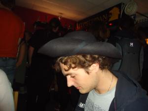 <img300*0:stuff/z/1/Talk%2520like%2520a%2520pirate%2520day%2520evening/DSC08879.JPG>