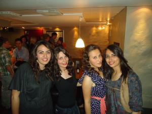 <img300*0:stuff/z/1/Tuesday2011-05-24/i1306338200_2.jpg>