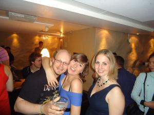 <img300*0:stuff/z/1/Tuesday2011-05-24/i1306338200_4.jpg>