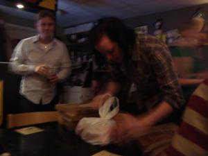 <img300*0:stuff/z/1/VGA2010/DSC09032.JPG>