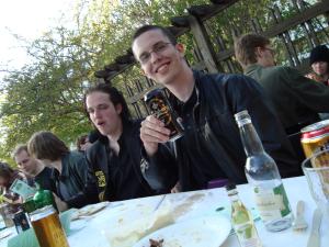 <img300*0:stuff/z/1/Valborg2009/DSC02472.JPG>